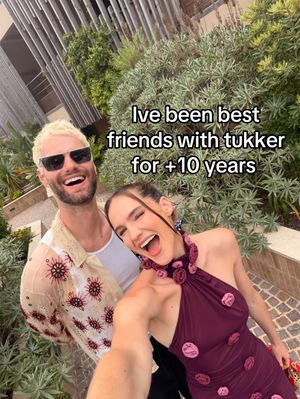 Video post by @sofitukker on TikTok
