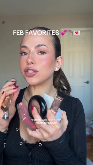 Video post by @anyaweitz on TikTok