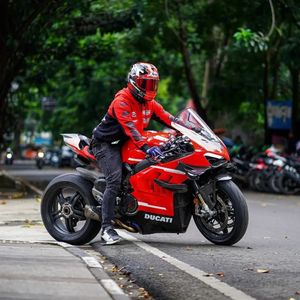 Image post by @panigalers on Instagram