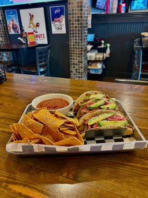 Image post by @wingnutzbarandgrill on Instagram