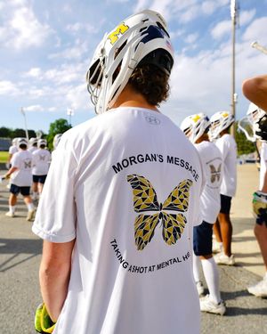 Image post by @midloboyslax on Instagram