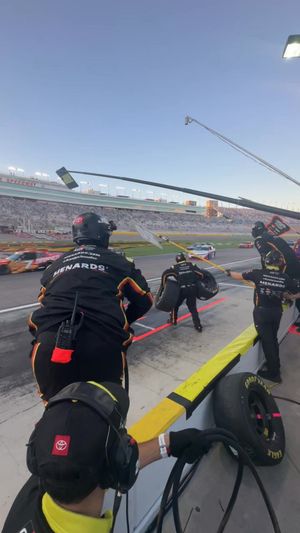 Video post by @LVMotorSpeedway on Facebook