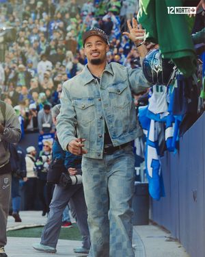 Image post by @seahawkscanada on Instagram