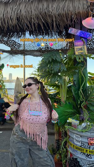 Video post by @bellasseen on TikTok