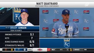 Video post by @FanDuelSportsNetworkKansasCity on Facebook