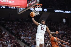 Image post by @aggiembk on Twitter