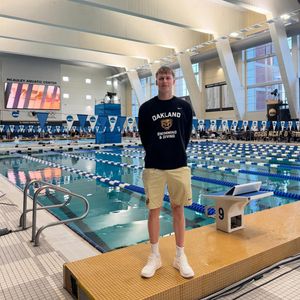 Image post by @oaklandswimdive on Instagram