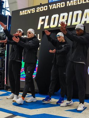 Image post by @gatorsswimdv on Instagram