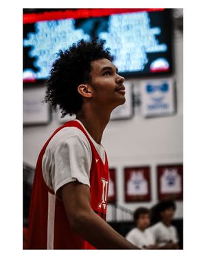 Image post by @eyesofsavion on Instagram