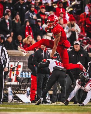 Image post by @LouisvilleFB on Twitter