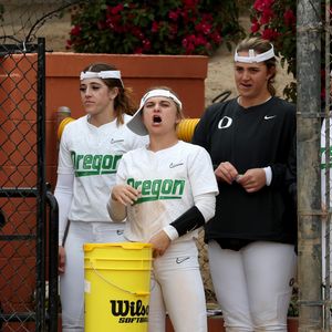 Image post by @flosoftball on Instagram