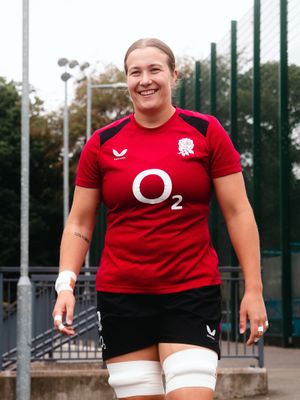 Image post by @salesharkswomen on Instagram