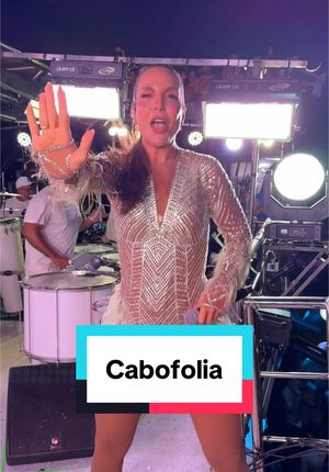 Video post by @ivetesangalo on TikTok