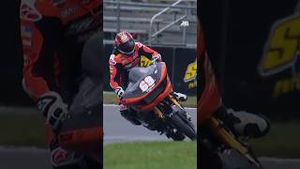 Video post by @motoamerica on YouTube