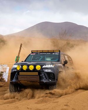 Image post by @discoverlexus on Instagram