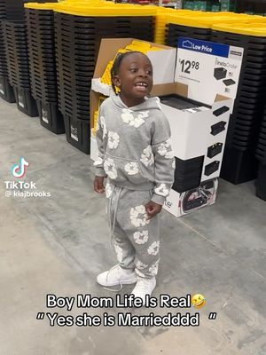 Image post by @theshaderoom on Instagram