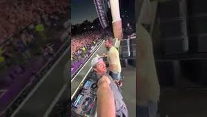 Video post by @thechainsmokers on YouTube
