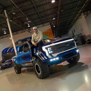 Image post by @noahgragson on Instagram