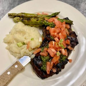 Image post by @farmhousekatonah on Instagram