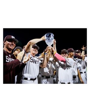 Image post by @hrwalkerphotography on Instagram