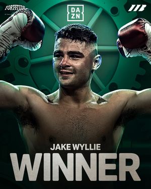 Image post by @daznboxing on Instagram