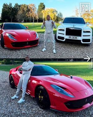 Image post by @daznboxing on Instagram