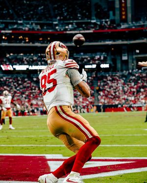 Image post by @49ersesp on Instagram