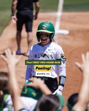 Image post by @ausl_talons on Instagram