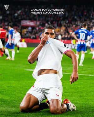 Video post by @sevillafc on TikTok