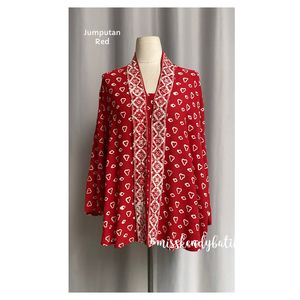 Image post by @misskendybatik on Instagram