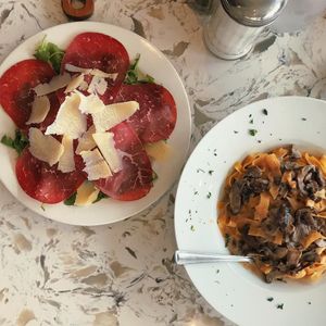 Image post by @cafedip on Instagram