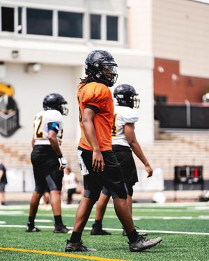 Image post by @lvlsportshs on Instagram