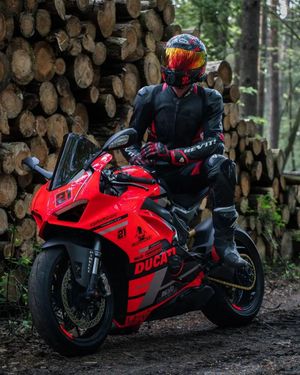 Image post by @panigalers on Instagram