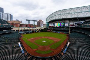 Image post by @MinuteMaidPark on Twitter