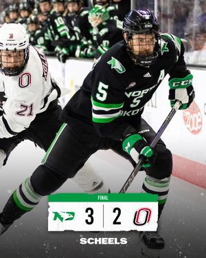 Image post by @undmhockey on Instagram