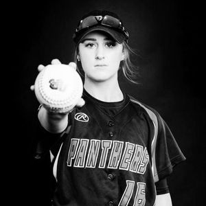 Image post by @davenportsoftball on Instagram