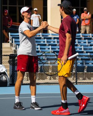 Image post by @uscmenstennis on Instagram