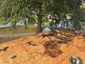 Image post by @redfoxroofers on Facebook
