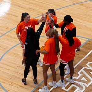 Image post by @utrgvwbb on Instagram