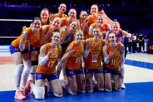 Image post by @volleybaldames on Instagram