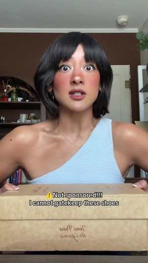 Video post by @sidandlisten on TikTok