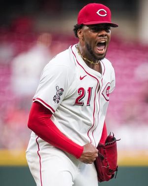 Image post by @reds on Instagram
