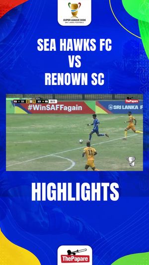 Video post by @thepaparefootball on Facebook