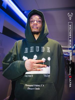 Image post by @Bucks on Twitter