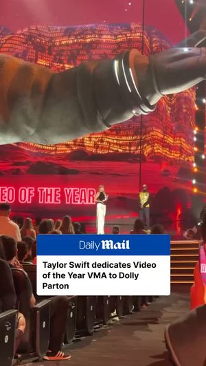 Image post by @dailymail on Instagram