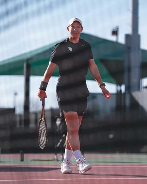 Image post by @ou_wtennis on Instagram