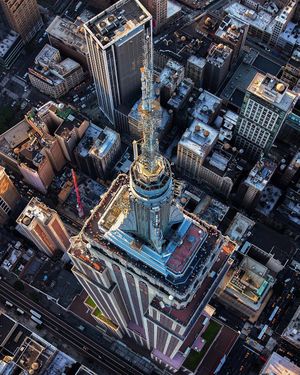 Image post by @empirestatebldg on Instagram