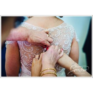 Image post by @gary.tapp.yourweddingmoments on Instagram