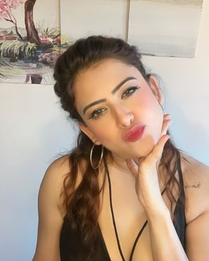 Image post by @sal_xoxo3 on Instagram