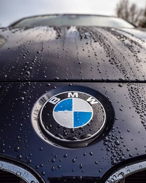 Image post by @plusautotrade on Instagram